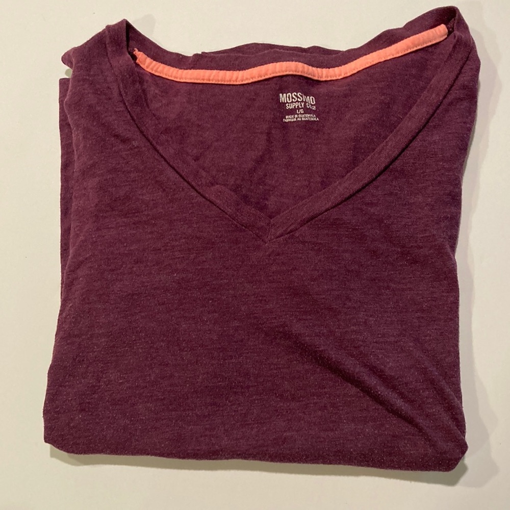 Mossimo v-neck short sleeve t-shirt